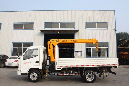 點擊查看詳細信息<br>標題：3噸隨車吊 閱讀次數：2416